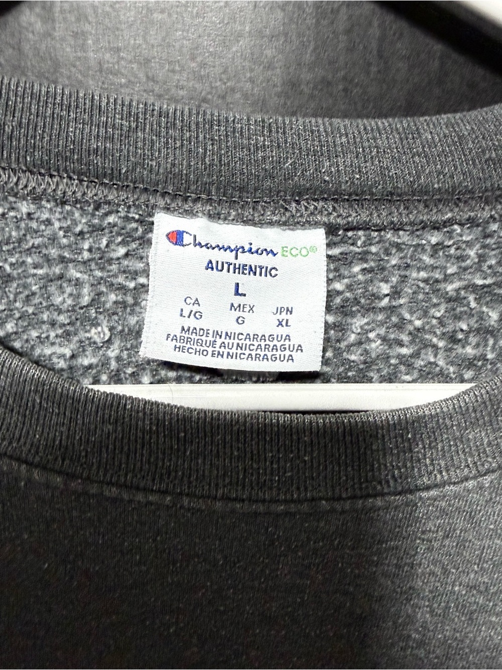 🍄Champion ECO MN Gophers Distressed Gray Crewneck Sweatshirt - Picture 3 of 11